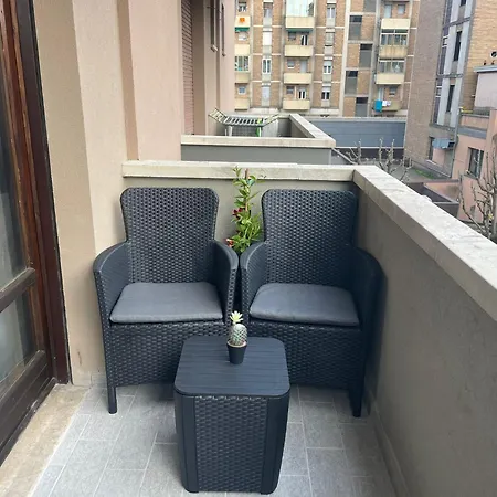 Monolocale Con Terrazzo